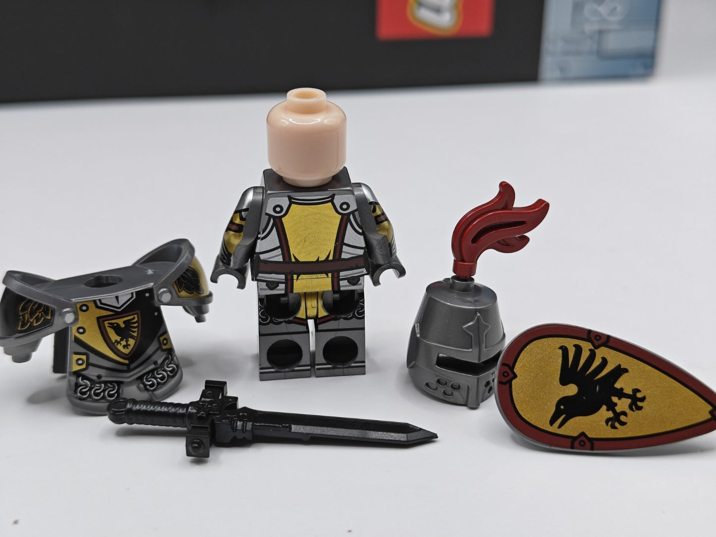 NEW Castle Armored Raven Knight Custom Lego Minifigure Medieval Tournament