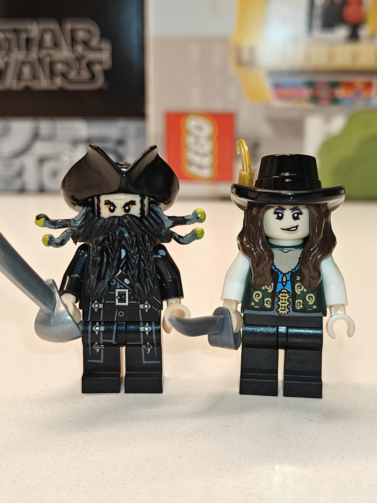 Pirates of the Caribbean Blackbeard & Angelica Custom Lego Minifigure Queen Anne