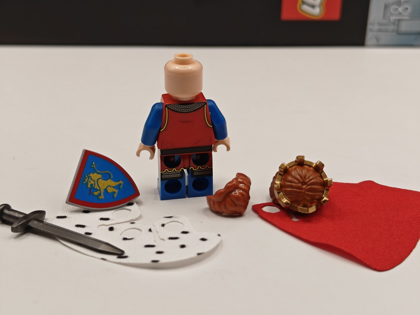 NEW Kingdoms Lion Knight Royal King Custom Lego Minifigure Medieval Castle