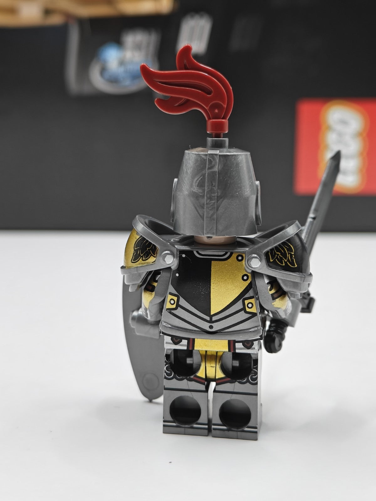 NEW Castle Armored Raven Knight Custom Lego Minifigure Medieval Tournament