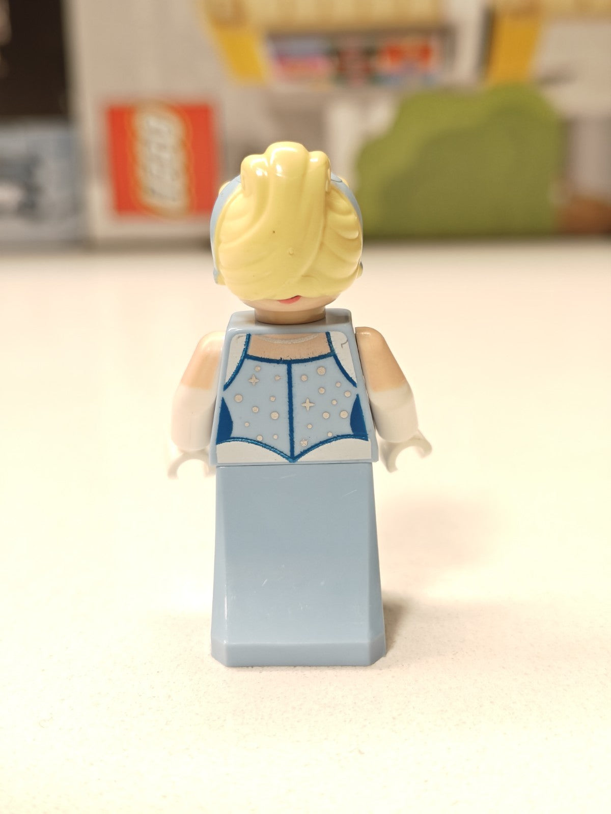 NEW Disney Cinderella Custom Lego Minifigure Bright Blue Dress Disney Castle