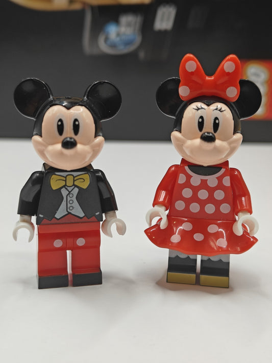 NEW Disney Castle Mickey & Minnie Mouse Custom Lego Minifigures 71040
