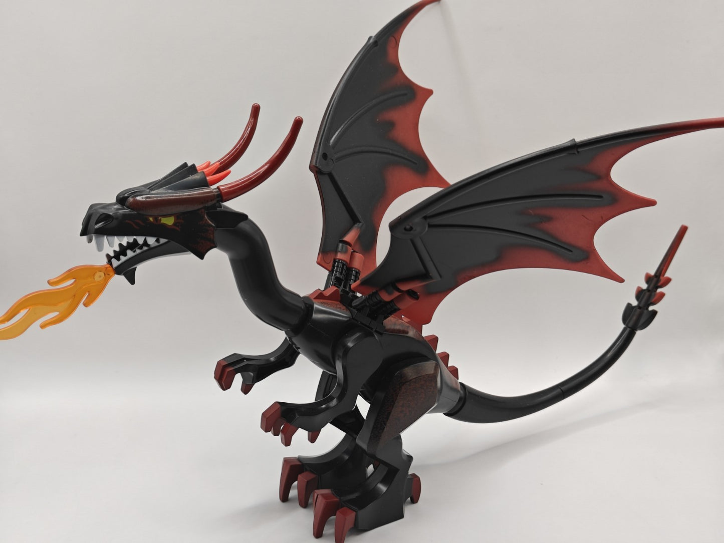 NEW Castle Fantasy Era - Black Dragon Custom Lego Minifigure 7094 King's Castle