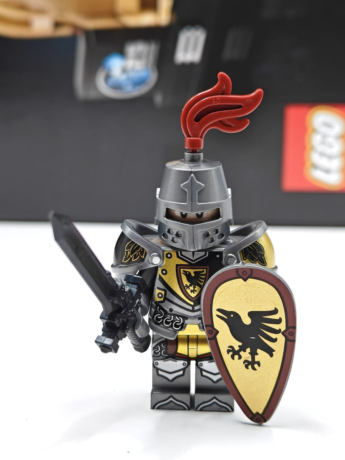 NEW Castle Armored Raven Knight Custom Lego Minifigure Medieval Tournament