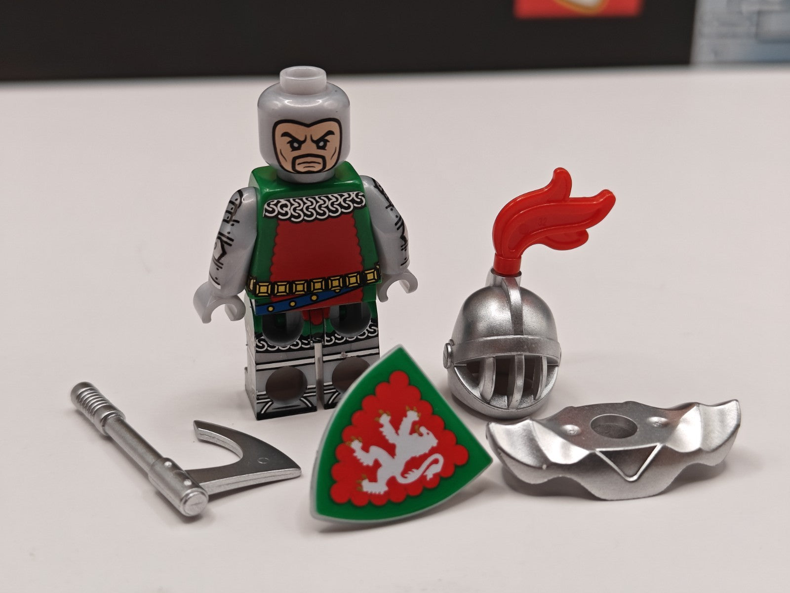 NEW Castle Tournament Dueling Knights Custom Lego Minifigure Set Lion Crest
